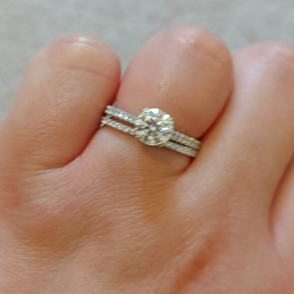 Platinum Plated 925 Sterling Silver Band Ring - Picture 8 of 9